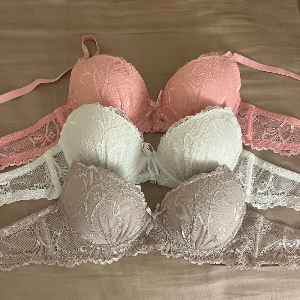 Bra Bundle!! - image 1